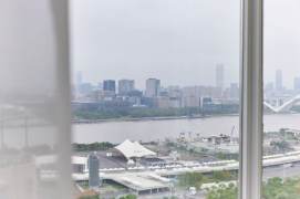 modern big 2brs plus study floor heating nice furniture beside Huang pu river line 4,8 