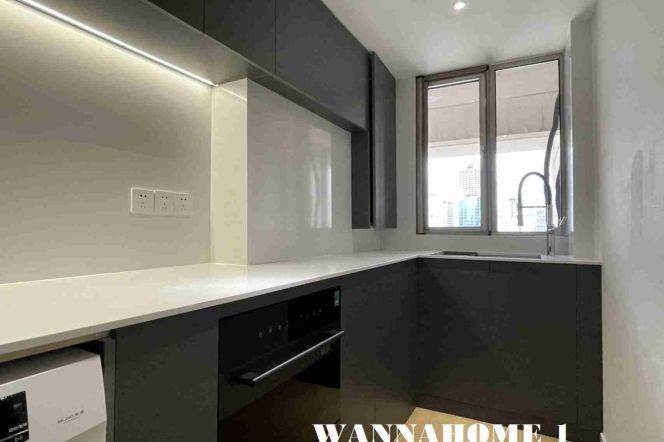 Free Club+Modern&Spacious&Bright 1Bdr 1Bath Apt+Jing An Temple+Good View+Open Balcony