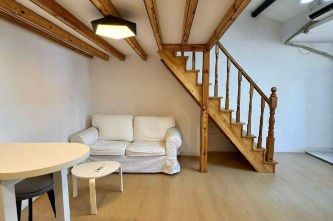 (w)nanjing rd loft 1BR/living room@L2/12/13