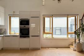 Super Modern 2BR 2BA Old House next to Mid Huaihai Rd Station