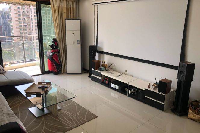 Sublet Master Bedroom July August Sept - 120sqm - Zhongtan Road station L13/L3/L4