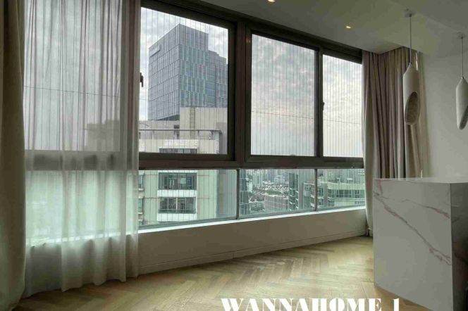 Top Compound+Jing An Temple+Spacious&Bright 3Bdrs 2Baths Apt+Free Club+Large Balcony