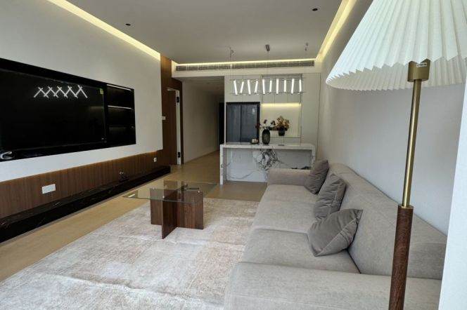 Highrise 2BR+river view | 0 distance to Wuning rd L13/14 ,Newly 2Br ,Elevator, 16.2K