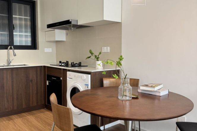 Changshou rd & Wuning rd L13/14 ,Newly 1br + floor heating | 8.9K