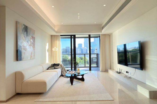 Modern decoration 3brs with floor heating and balcony in  Pudong