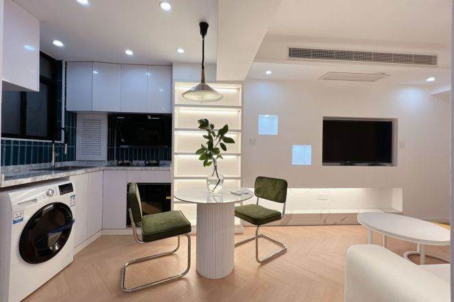 Elevator 1-bedroom | Lixi Road | 5 mins to Metro Lines 2/11 (Jiangsu Road Station)
