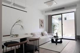 Big Yard 1+1 bedrooms Apt+central AC+oven+Dryer @ Zhongshan Park