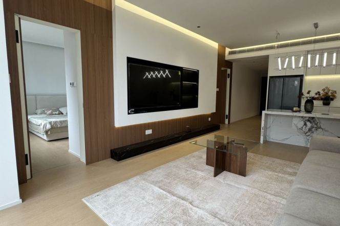 Highrise 2BR+river view | 0 distance to Wuning rd L13/14 ,Newly 2Br ,Elevator, 16.2K