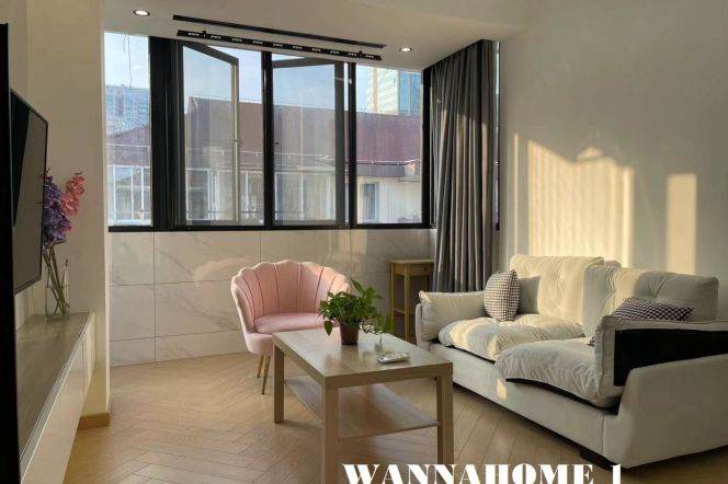 Spacious&Bright&Modern Elevator 1Bdr 1bath Apt+L2/11 Jiang Su Rd+Nice Area+An Fu Rd/Wu Kang Rd