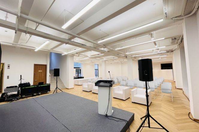Event Space in Xujiahui | Workshops, Meetings & Events | Up to 100 People