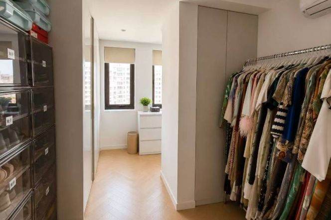 Well-lit 4BR 2BA Residence in Grand Plaza/Julu Rd