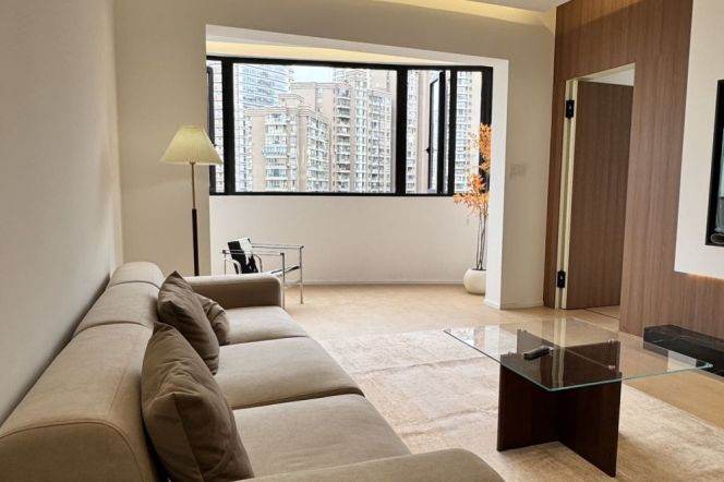 Highrise 2BR+river view | 0 distance to Wuning rd L13/14 ,Newly 2Br ,Elevator, 16.2K