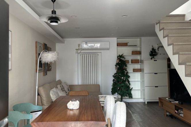 Great Value-2brs- private terrace- shanghai style building- good vibe - Jing’an 