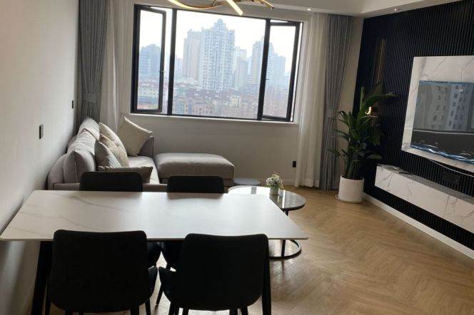 Nice spacious 2br Apt close to JTU