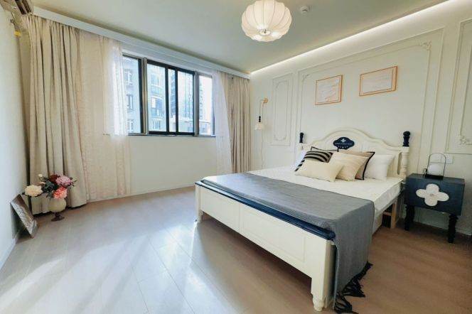 Spacious 3Brs/2Lrs/2Bts apt nr Jiaotong university,M10/11