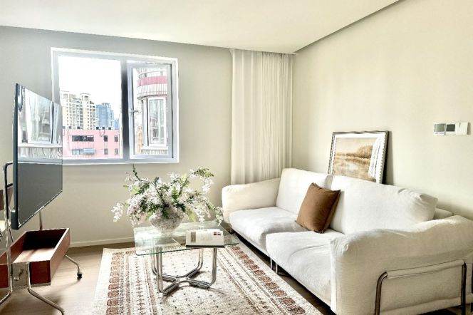 2+1 Rooms, 1 Bath, 130 sqm, Floor heating/Dish washer @ Jiangsu metro L2&11
