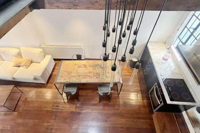 Valuable Fuxing/Xiangyang Rd 2BR+2BA with Balcony/Wallheating 14.8K  