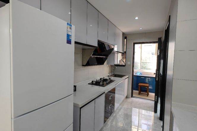 hongqiao rd modern 1BR/big living room@L3/4/10 