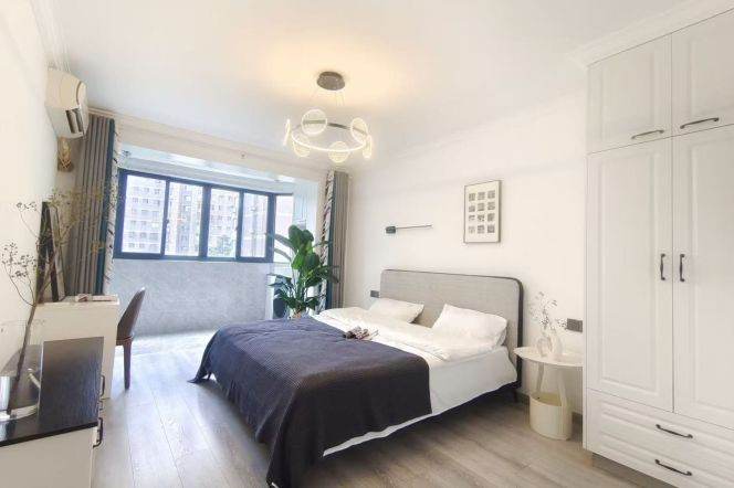 Jiaotong University elevator 1BR apartment