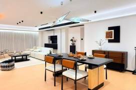 Brand new decoration 4brs with floor heating in Xujiahui 