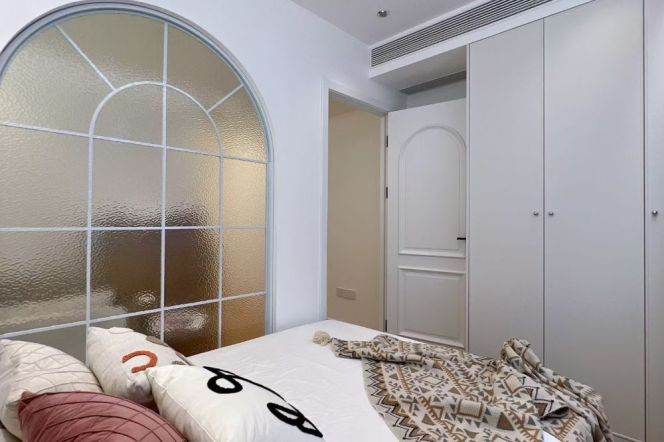 Good Value 1Br/1Lr/1Bt Super close to L3/4/10 Hongqiao rd Station 