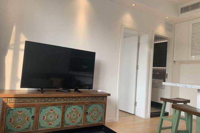 Good location 1Br/2Lr/1Bt@L1/7 Changshu Rd Station 