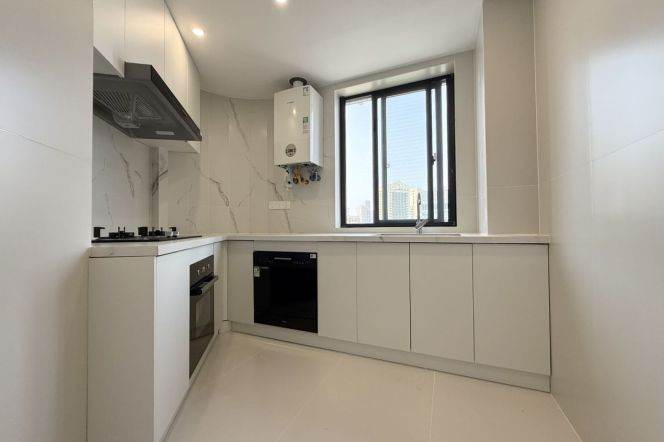 Modern decoration 3brs with floor heating in beside Su zhou river 