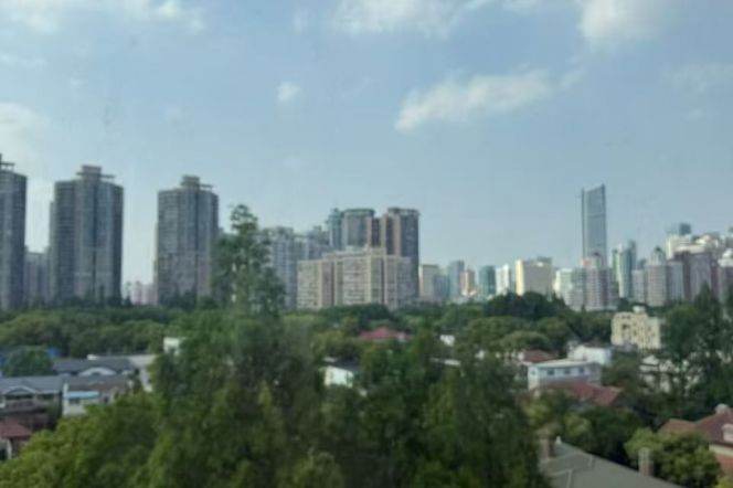 Bright 3BR 2BA Elevator Low-Rise Home nr Shanghai Library 