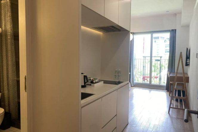 1Loft near line 1/9/11 Xujiahui and Jiao'tong Uni can long and short term lease