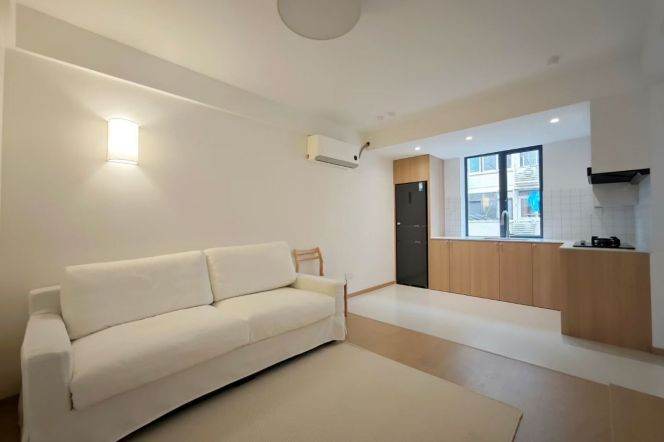 Elevator Brand-new 1Br/2Lr/1Bt@L10/11 Jiaotong Univery Metro Station 