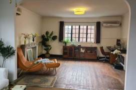 Lane house 3brs/2baths & Loft @Jiangsu Rd & Line 2/11