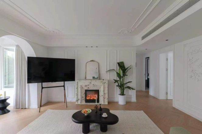 modern big 3brs floor heating modern furniture in Xintiandi line 1,8,9,10,13,14 only 27K