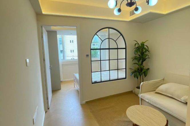 Elevator 1br/1lr @jiaotong university sta 6.5k