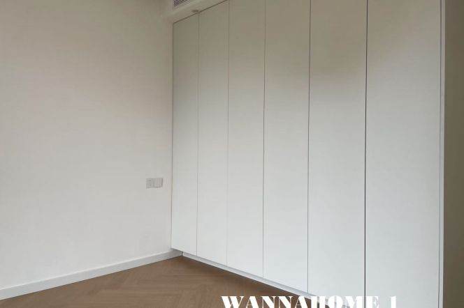 Modern&Bright&Spacious 3Bdrs 2Baths Apt+Great Compound+Suzhou Creek+L13 Jiang Ning Rd