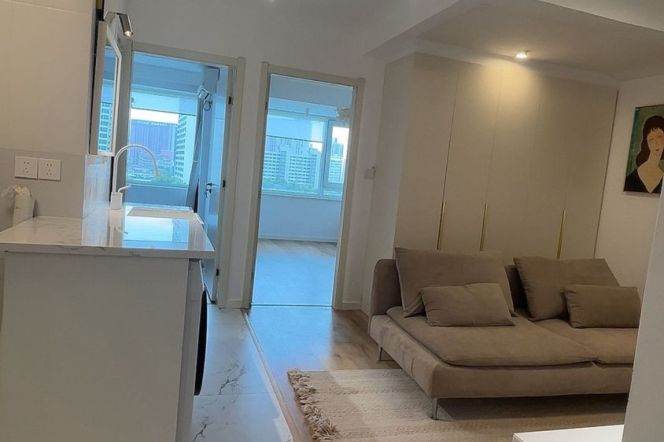 Nice 2br Apt in Yueyang Building 