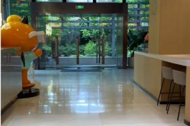 1br,subwayL14Zhongning， big nice lobby, free gym, readingroom, , Key, 4.7k