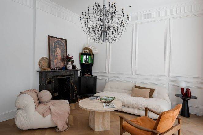   Jing’an Downtown | Full 3-Floor Lane House with Private Garden