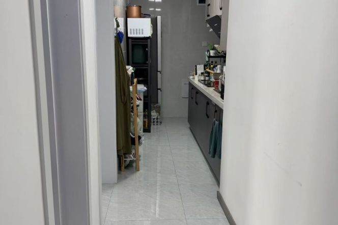 Zhongshan Park/spacious 1br 1lr/separate big living room/bright room,@L2/3/4