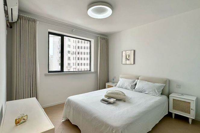 New decoration 1br/2living & elevator@Hanzhong Rd & Line 1/12/13