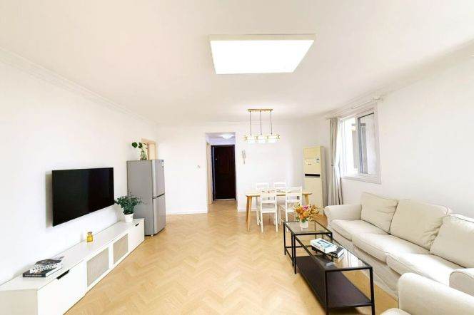 caoyang rd elevator 3BR/big living room@L3/4/11/14