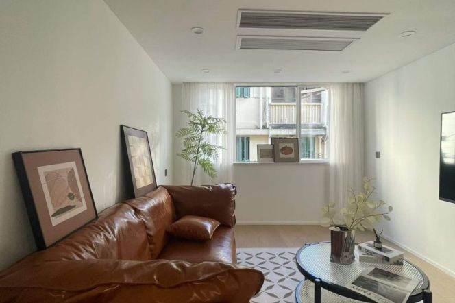 jing'an temple 1BR/big living room@L2/7