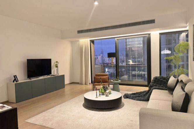 Well-designed 4Br w. Floor Heating Chevalier Place 