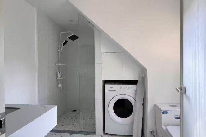 High ceiling 1Br/1Lr/1Bt apt nr Xujiahui,M1/7/9/11