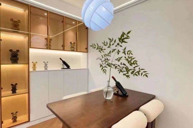 2Bdrs 1Bath /Spacious&Bright /Line13/15 Daduhe Rd/Elevator/Nice view