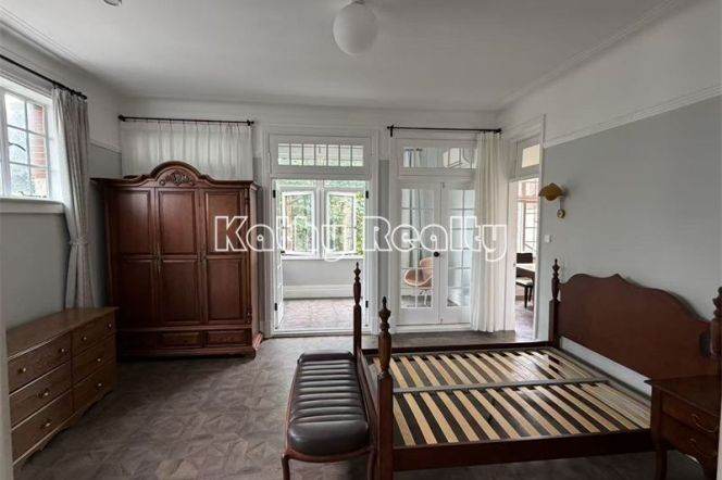 Historic building 120sqm 1BR Fuxing(M) Rd IAPM 20k