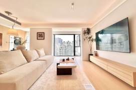 2 Brs, 1 Living room, Floor heating/Central ac/Oven, 130 sqm @ Wuning metro L13