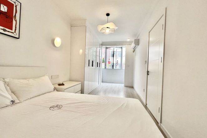 hongqiao rd station one bedroom