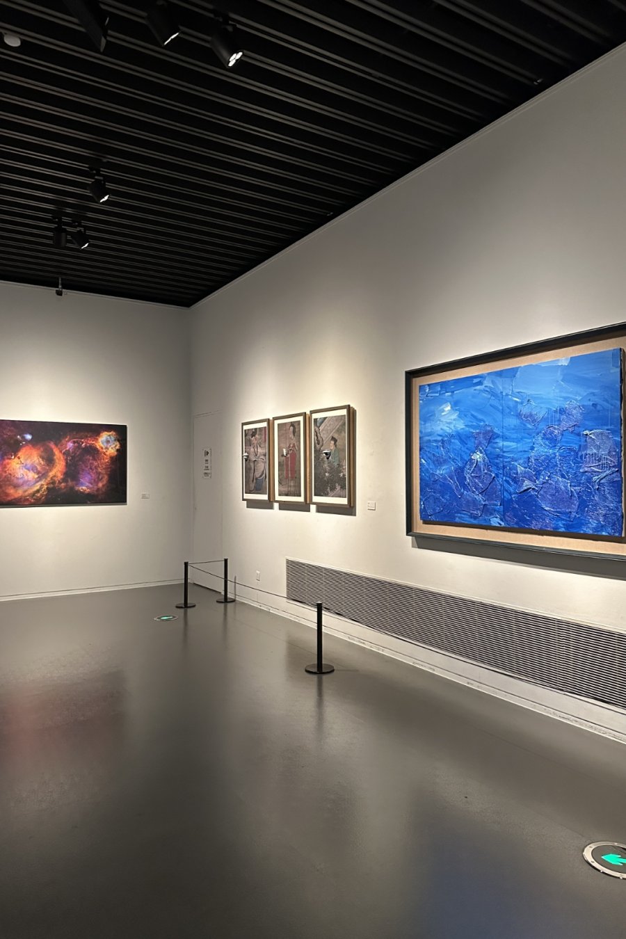 Blue-and-White Porcelain, Rewritten at Liu Haisu Art Museum