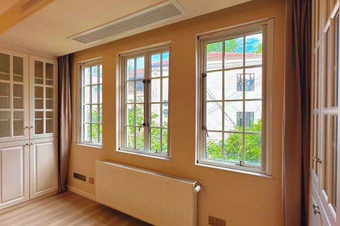 Old Xuhui 3br with lots windows @Hengshan Road,Jiaotong University