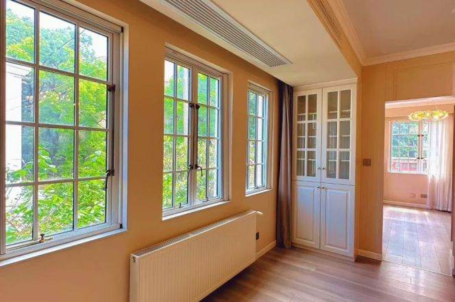 Old Xuhui 3br with lots windows @Hengshan Road,Jiaotong University